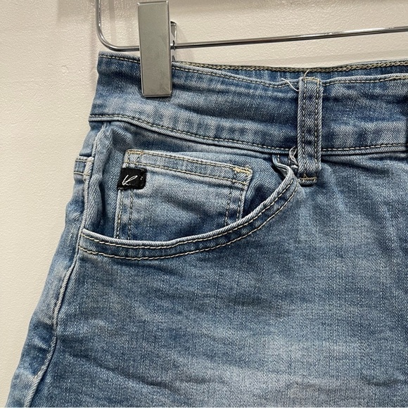 Kancan Cutoff Denim High Rise Shorts Light Wash Size 29 - Picture 3 of 9